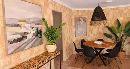 Bush meets beach. A nature seascape awaits in magnificent Myalup. Ocean front!
