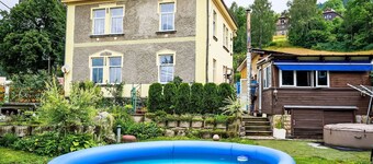 Lovely apartment in villa for 2 guests with WIFI, pool and TV