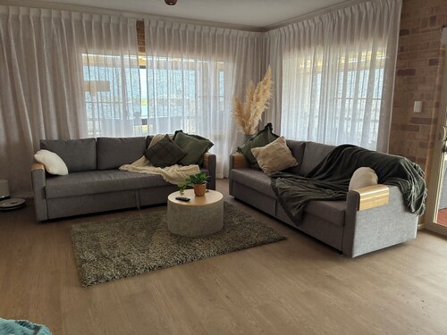 Escape to our seaside retreat, Family friendly,ocean views, and pristine beaches