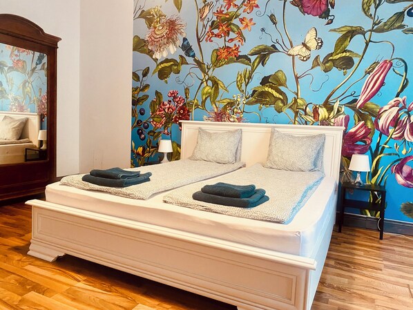 Double Room | Free WiFi