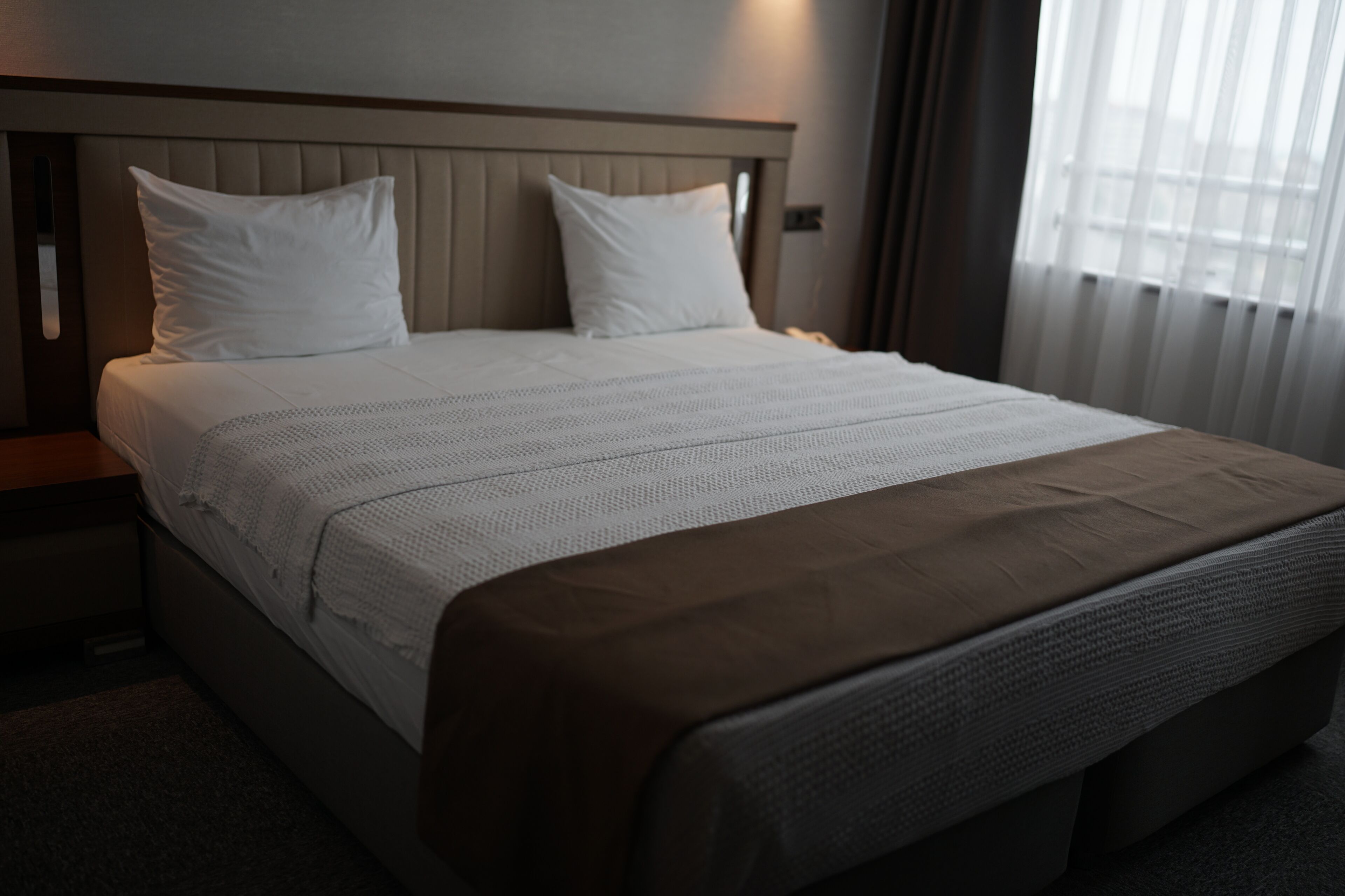 雙人房 | 客房內保險箱、書桌、熨斗/熨衣板、免費無線上網