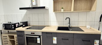 City apartment - central with beautiful terrace