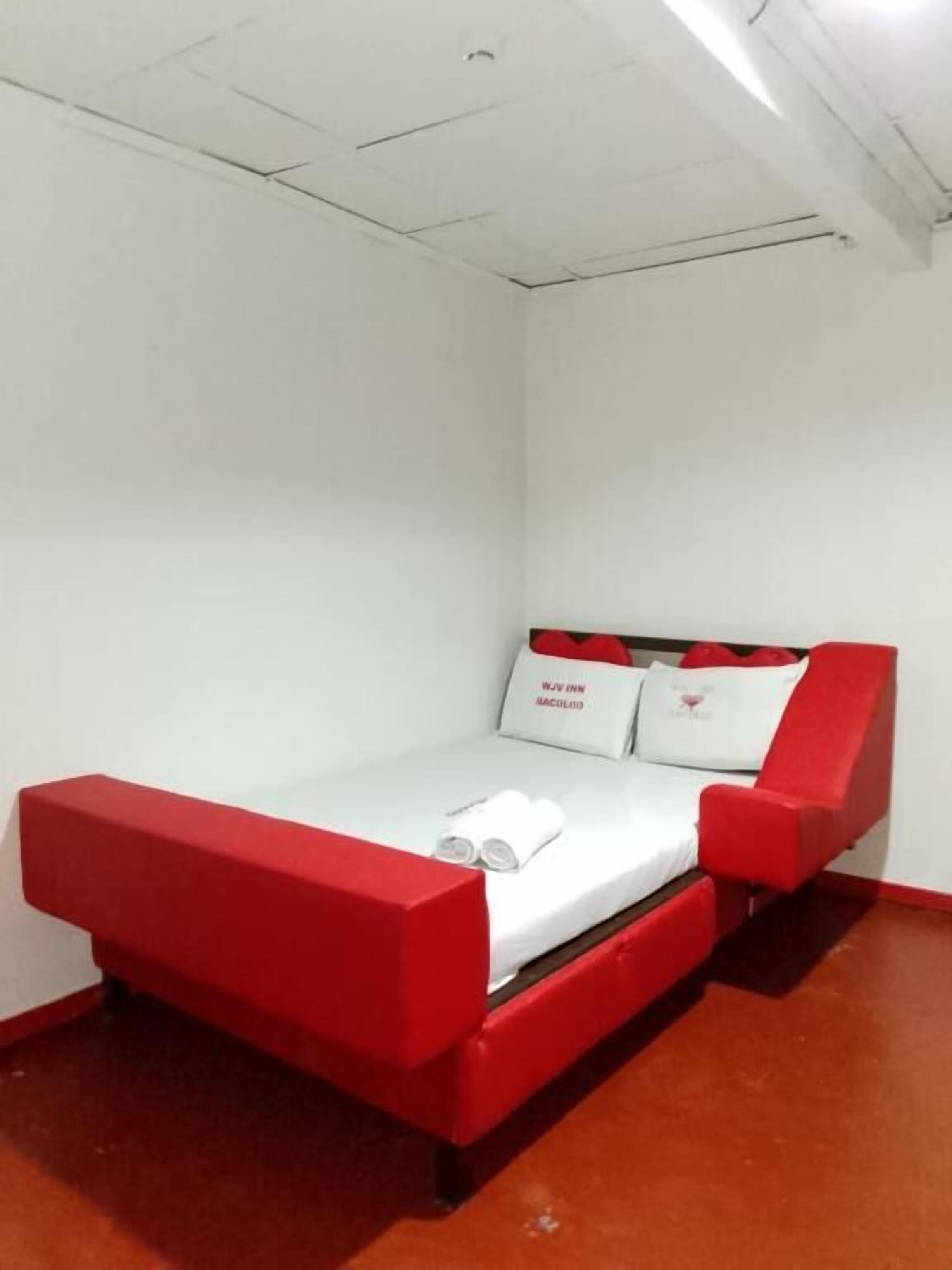 Camera Standard | Una scrivania