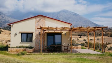 Deluxe-talo, 1 makuuhuone, keittiö, merinäköala | Terassi/patio