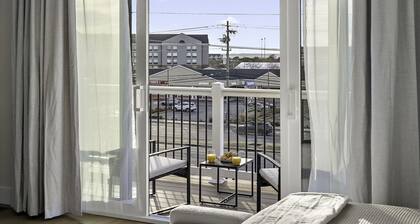 Beach Getaway B - Brand new luxury 5BR/4BA Townhouse in North Ocean City, just steps from the beach.