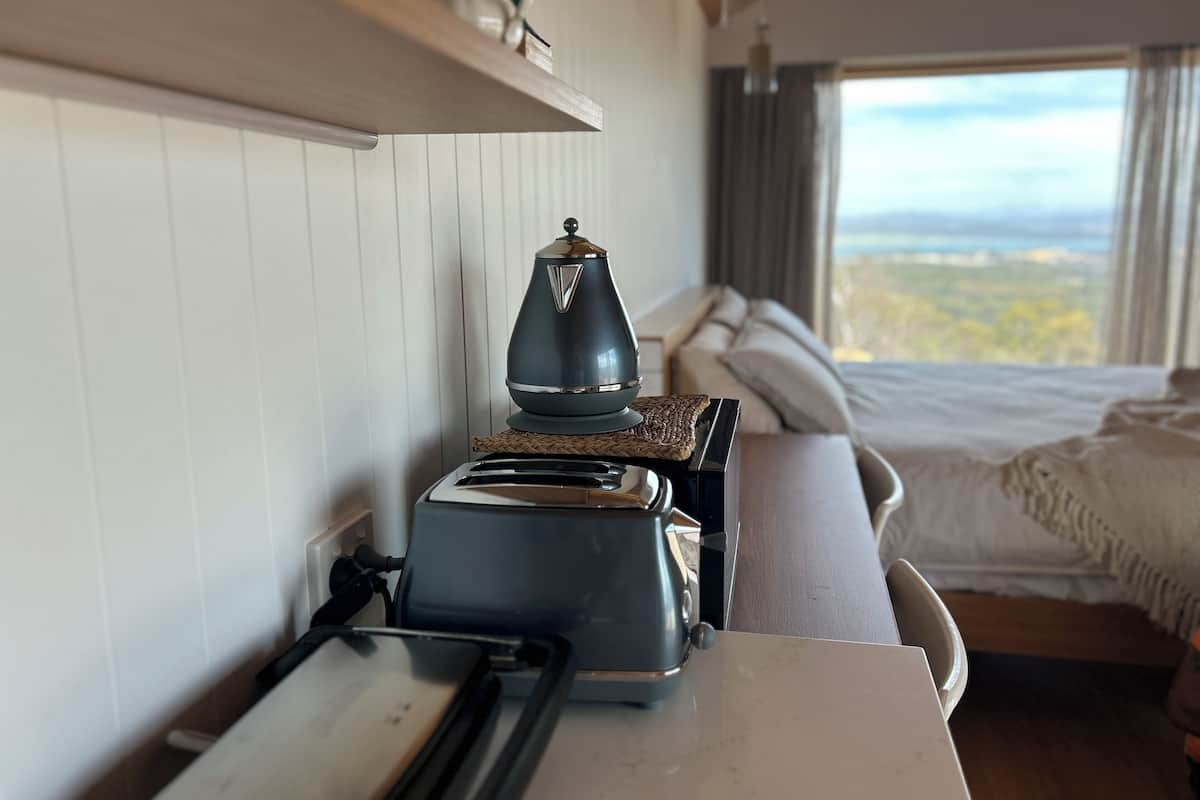 Premium bedding, down duvets, pillow-top beds, free minibar items