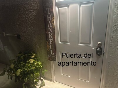 Charming and relaxing apartment 1 bathroom and 1 bedroom in Fort Myers