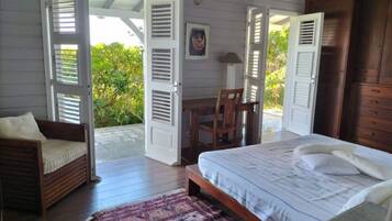 Classic Villa, Patio | Free WiFi