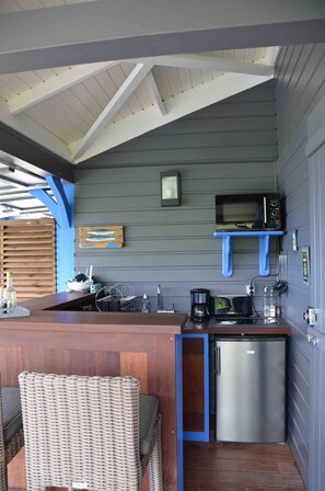 Classic Apartment, Patio | Private kitchen - Les Hauts de la Baie (Terre-de-Bas)