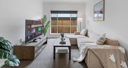 Brand New! Convenient Family Home w/ Workspace