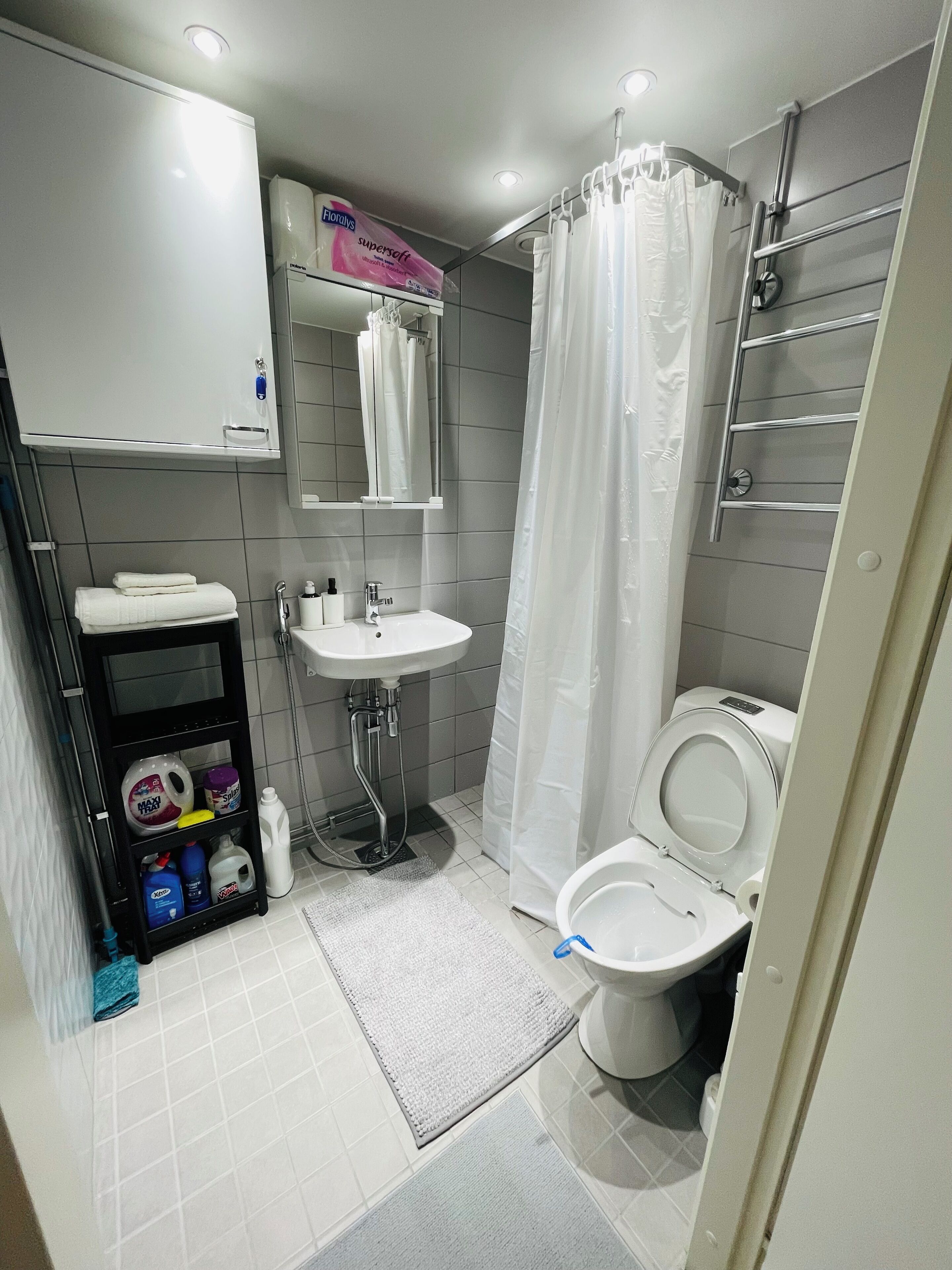 Towels, soap, toilet paper