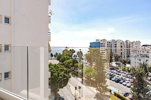 Interior - 3-bedroom apartment in charming Lemesos (Limassol)
