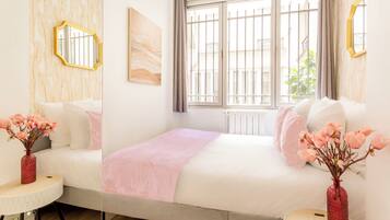 Apartamento, vista para a cidade | Vista do quarto