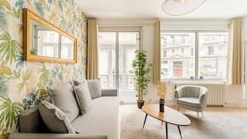 Smart TV, Netflix, servicios de streaming, oficina