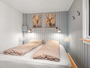 3 makuuhuonetta, internet