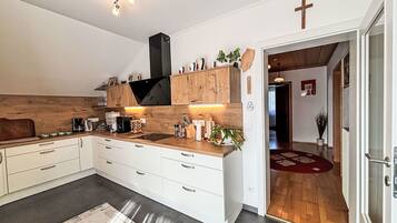 Microwave, oven, dishwasher