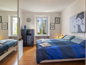 2 makuuhuonetta, vauvan matkasänky, ilmainen Wi-Fi