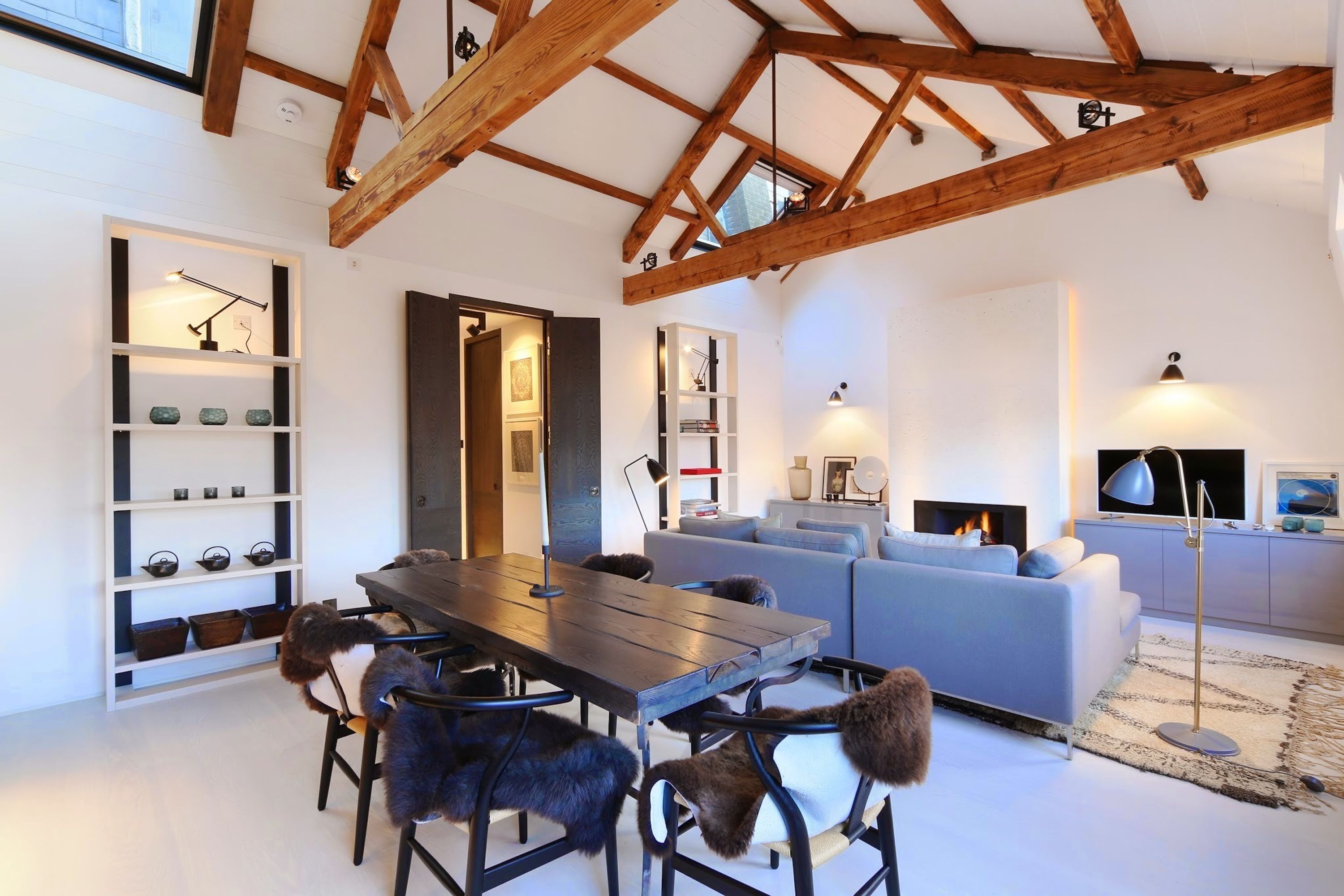 Apartment, Smoking | Dining room