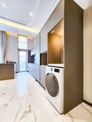 럭셔리 듀플렉스, 발코니 | 무료 WiFi