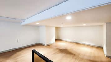 Superior Duplex, Balcony | Free WiFi