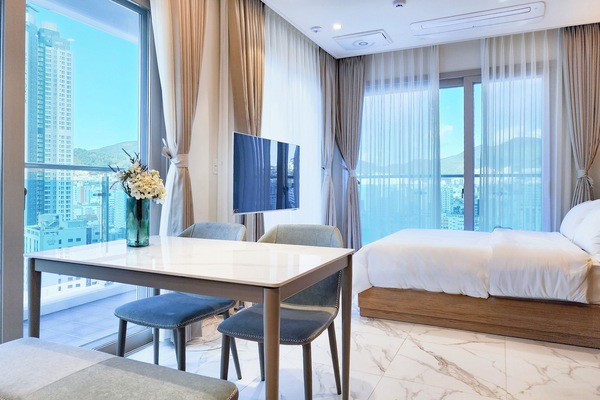 Superior Double Room, Balcony | WiFi (free)