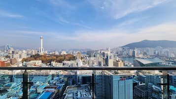 Kamar Triple Deluks, balkon | Wi-Fi gratis