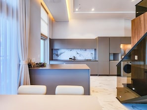 Duplex superluxo, sacada | Wi-Fi de cortesia