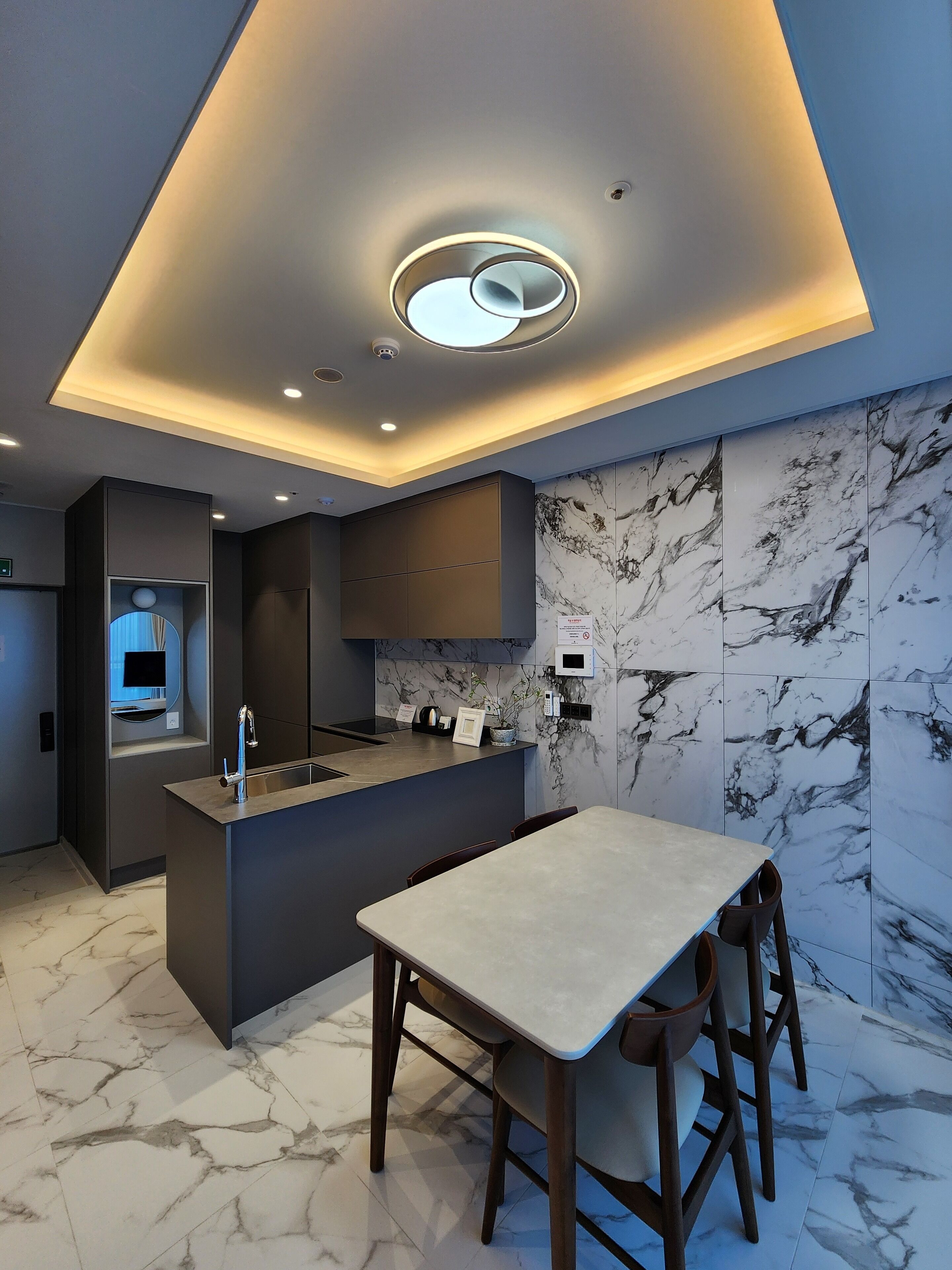 Kamar Triple Deluks, balkon | Wi-Fi gratis