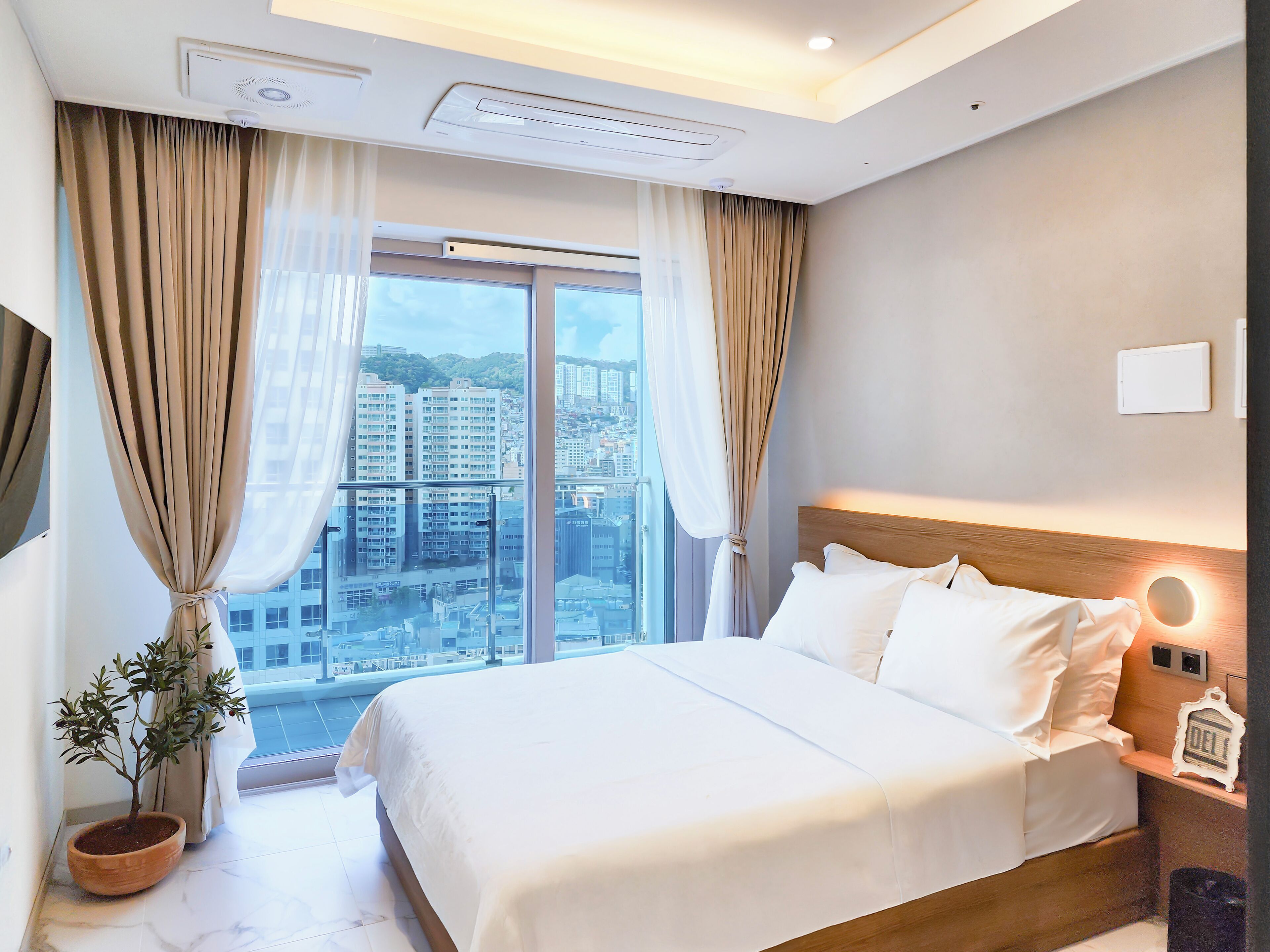 Kahden hengen standard-huone, parveke | Ilmainen Wi-Fi