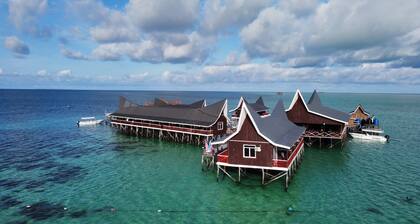 Semporna Water House