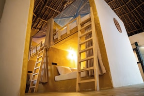 Shared Dormitory | Free WiFi, bed sheets - Hostel 197 (Nungwi)