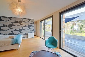 Villa | 6 bedrooms, iron/ironing board, bed sheets