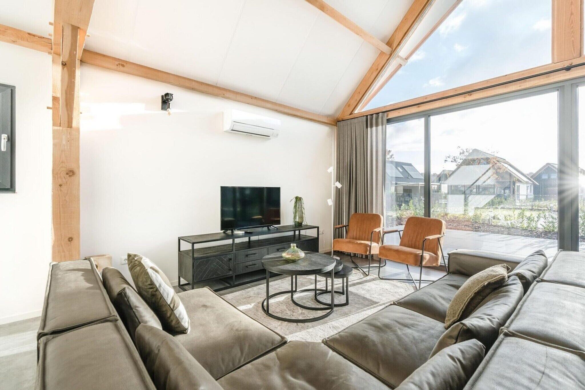 تلفزيون ذكي