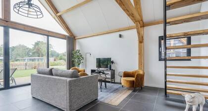 Modern lodge stay with pond view