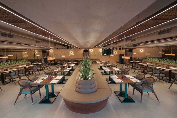 Restaurant - Ricch Hotels (Hyderabad)