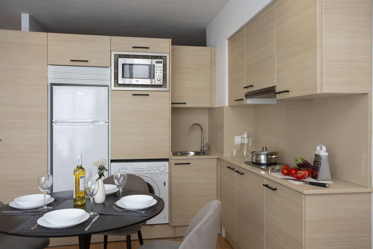 Microwave, stovetop, dishwasher
