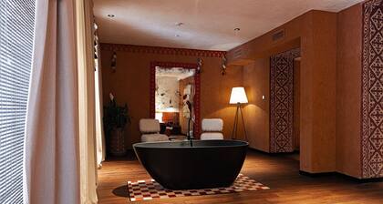 YURTA Boutique Hotel