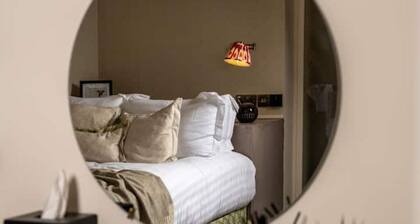 The Piggery - Pig 5 - Double Room