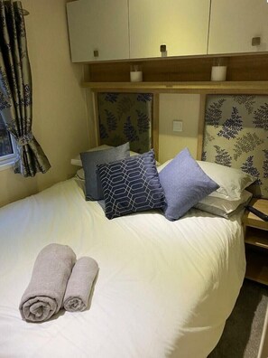 2 soverom, individuelt dekorert og individuelt innredet