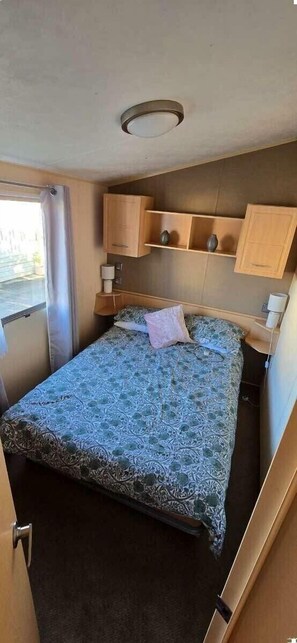 3 Schlafzimmer, individuell dekoriert, individuell eingerichtet