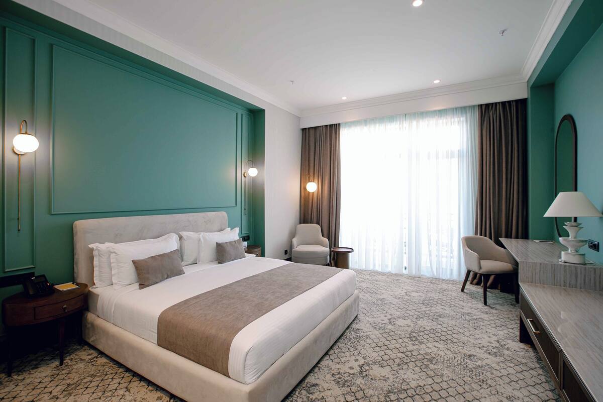 Chambre Double, vue montagne