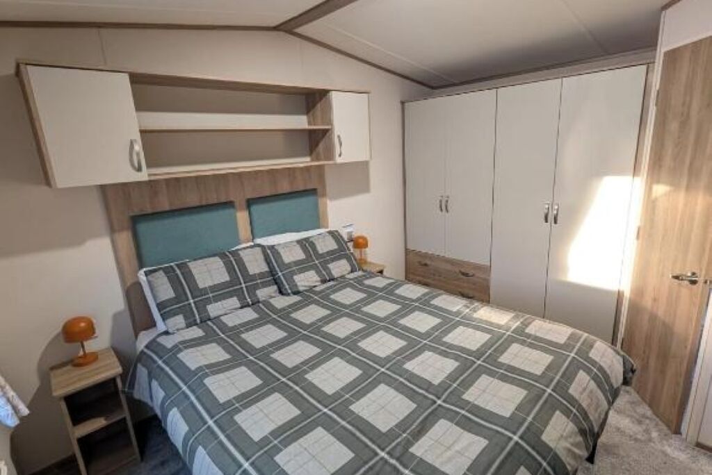 2 habitaciones, wifi y ropa de cama 