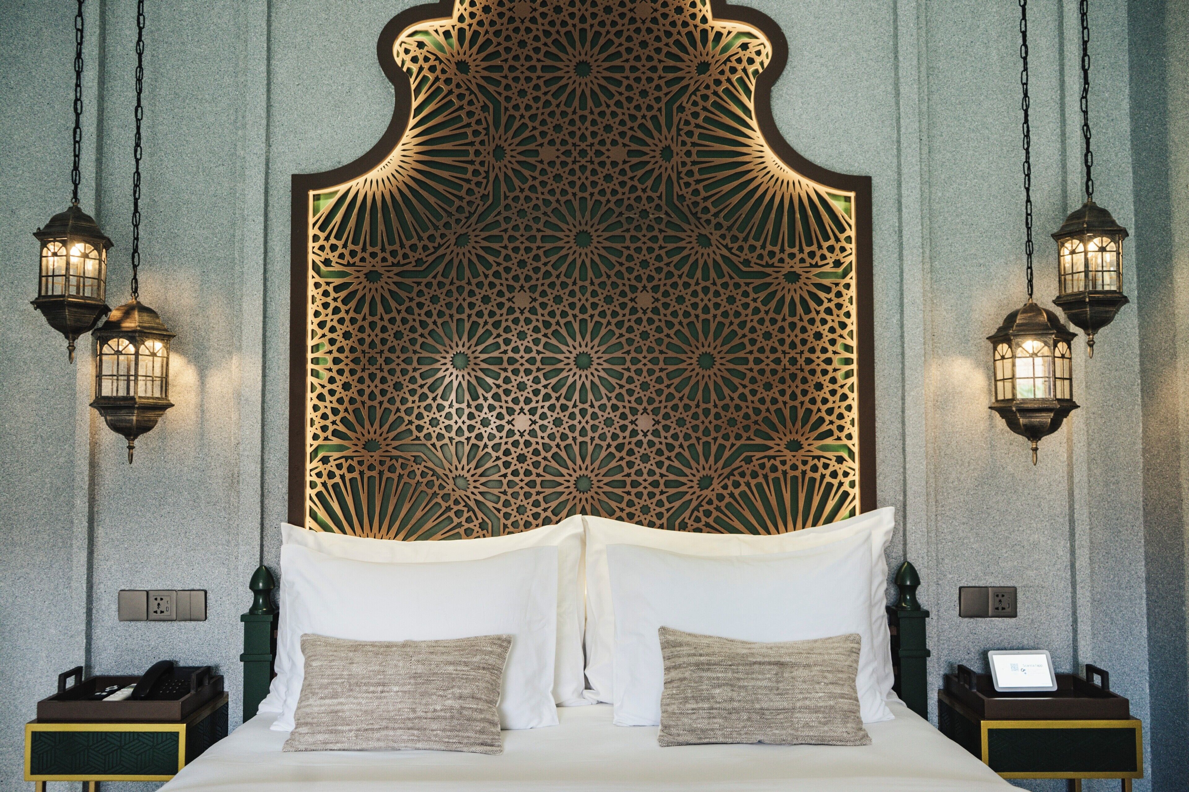 One Bedroom Villa With Private Pool and Bathtub