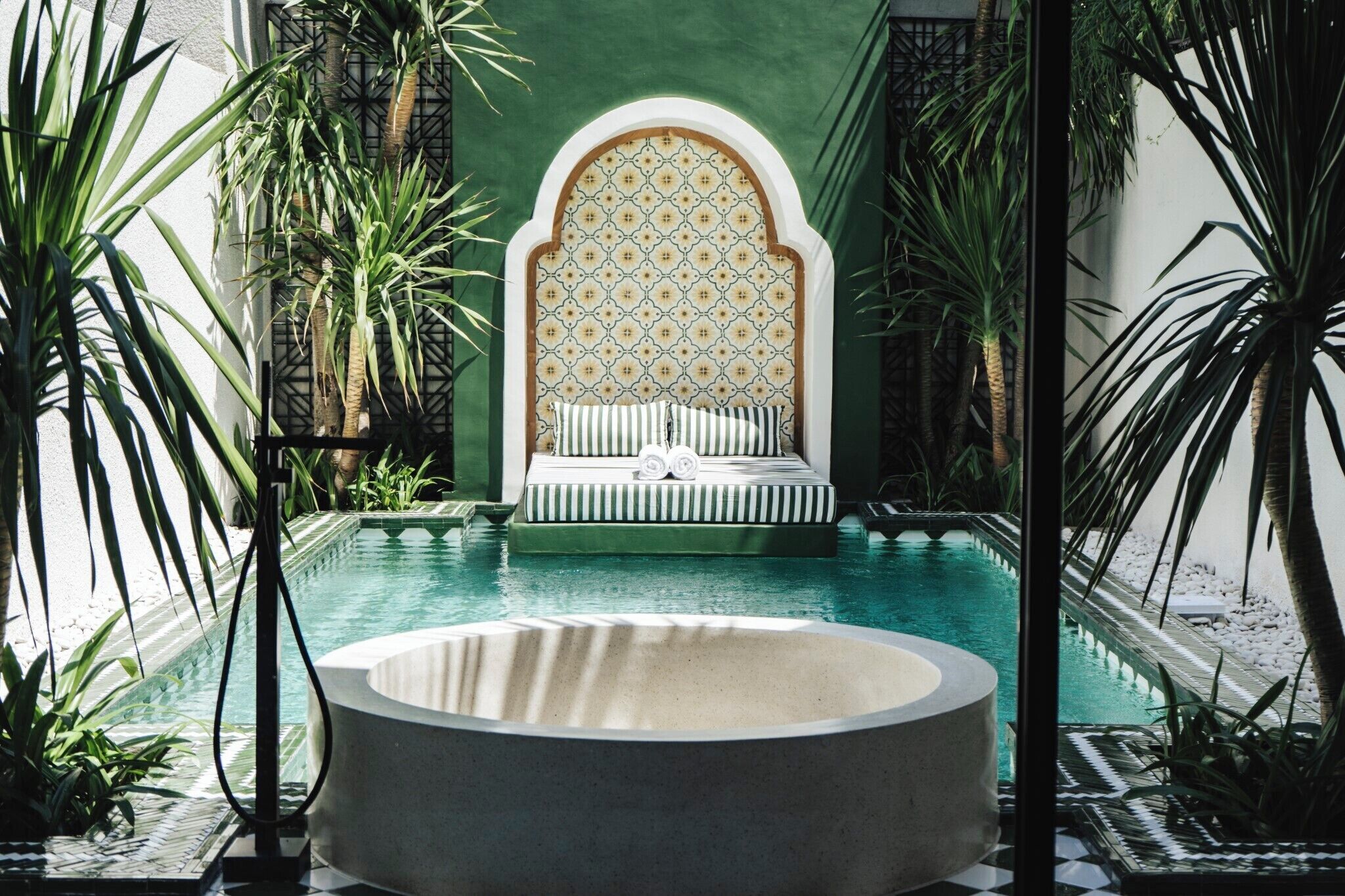 Una piscina techada