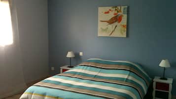 WiFi, bed sheets