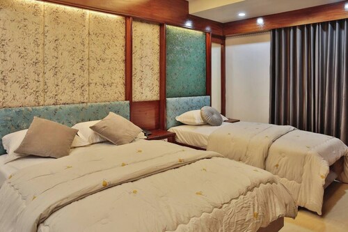 HOTEL GRAND SUNAMGANJ