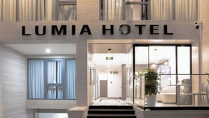 Front of property - LUMIA HOTEL (Ho Chi Minh City)