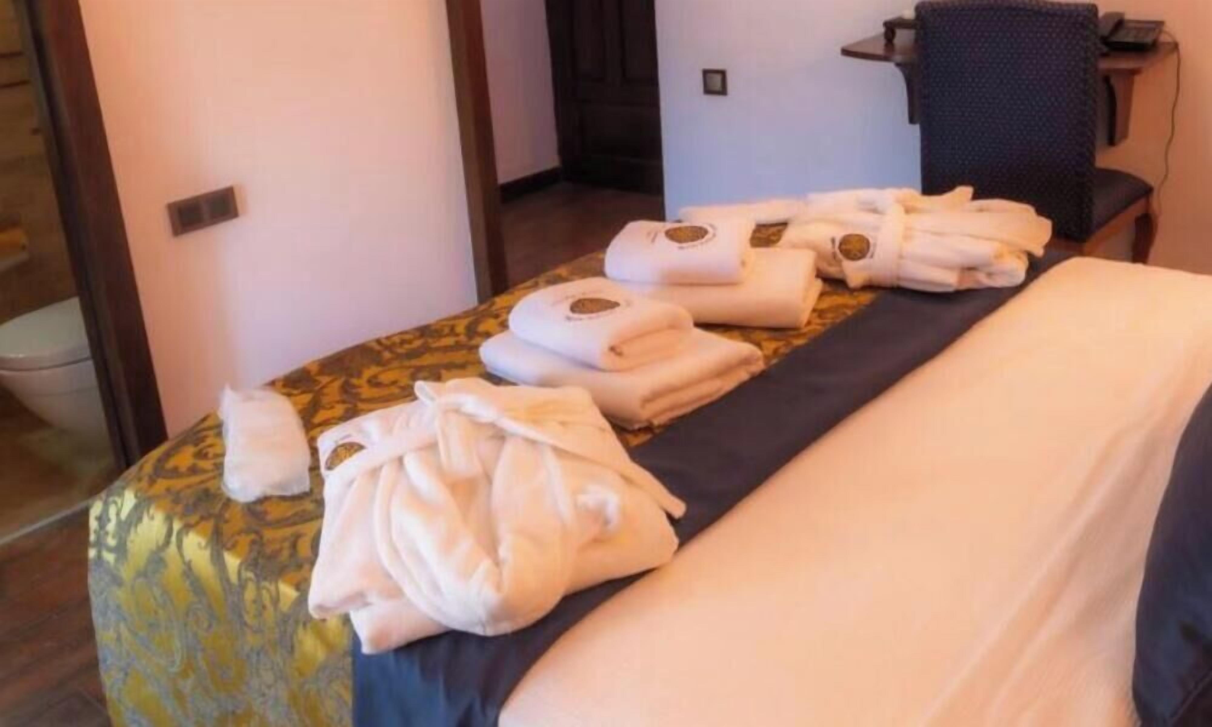 Literie de qualité supérieure, couette en duvet d'oie