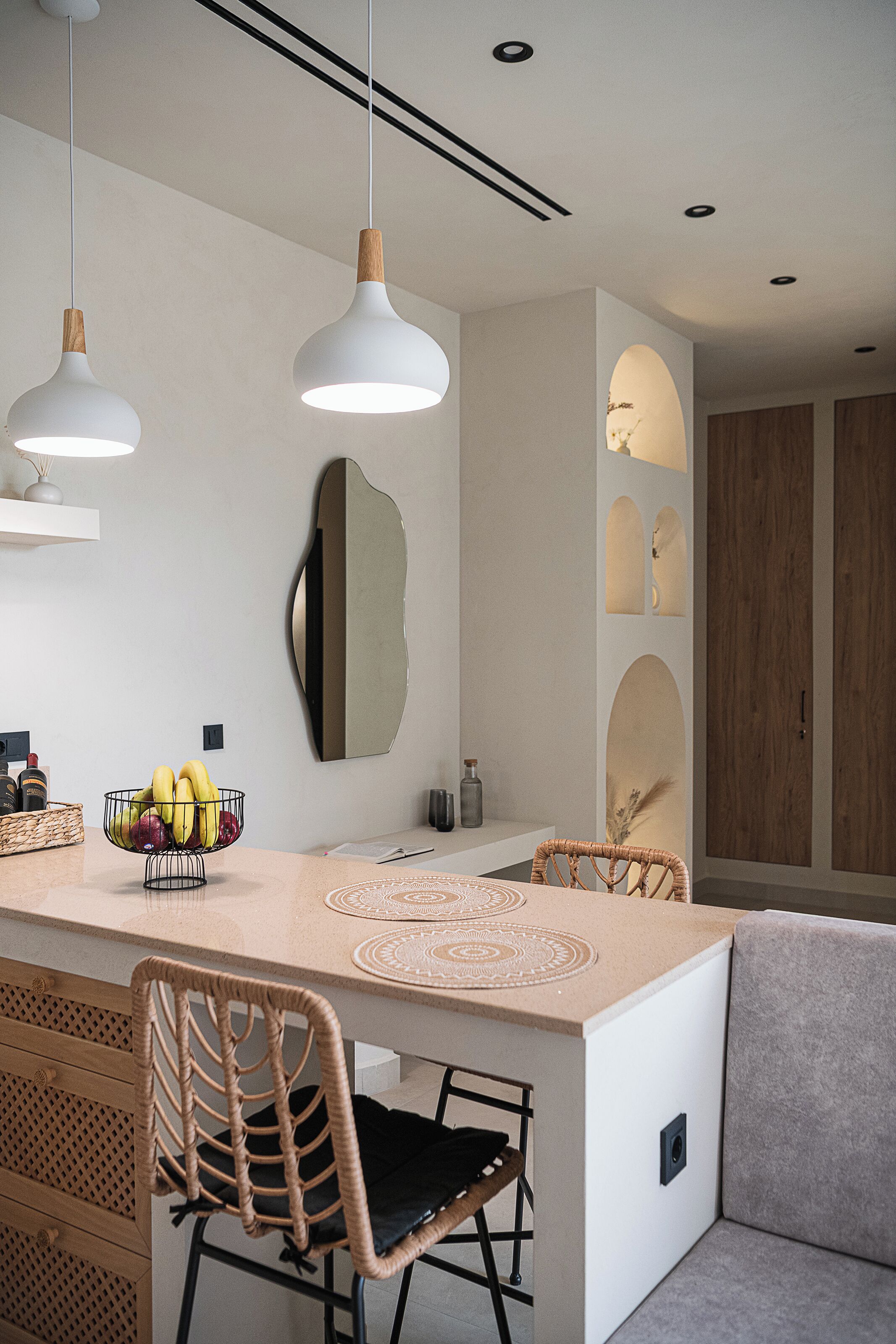 Zimmersafe, schallisolierte Zimmer, Bügeleisen/Bügelbrett