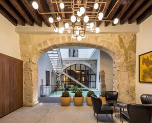 Interior - Catalina Suites San Nicolas (València)